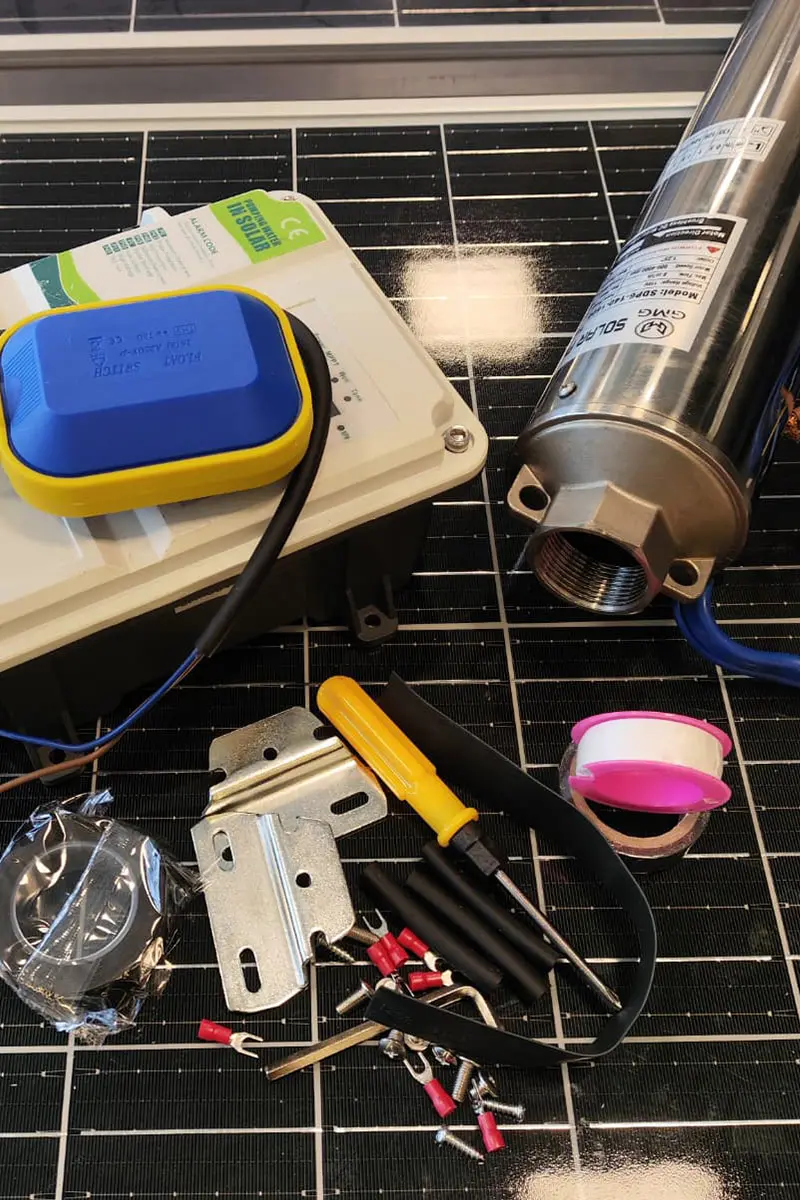 110 Volt 1600 Watt Maks 140 Metre 6 Ton Serisi 4 Inch Fanlı Sürücülü Su Bittiğinde Durma Özelliğine Sahip Şamandıralı Dc Dalgıç Pompa-detail