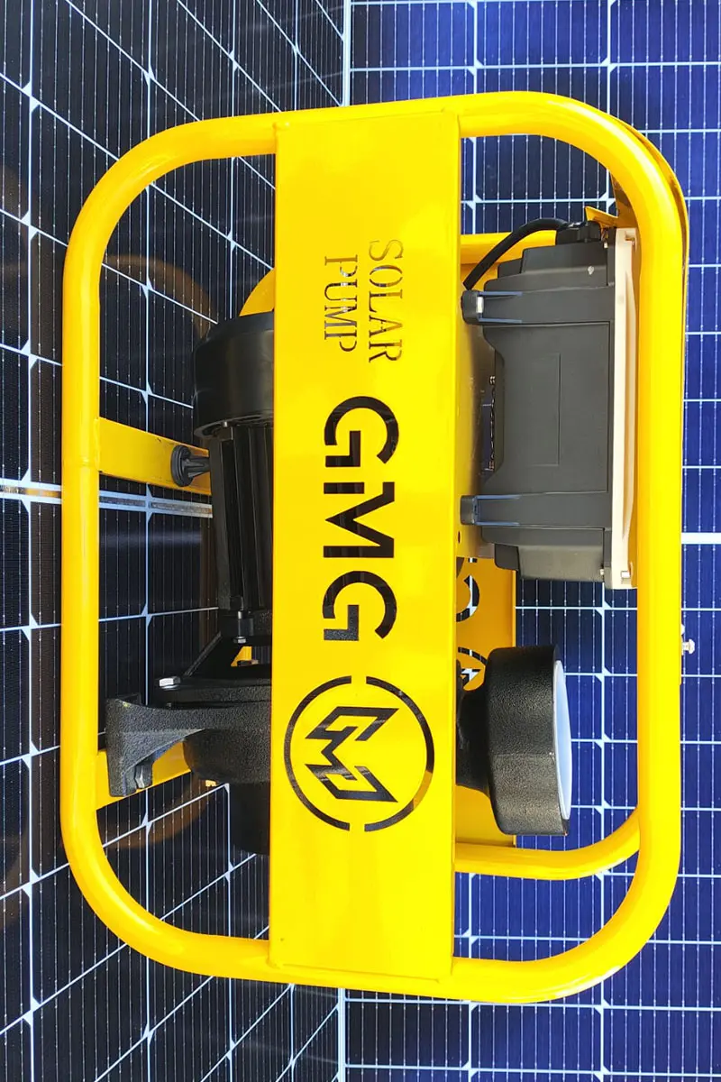 110 Volt - 400 Volt Arası Çalışabilen 2500 Watt Maks. 25 Metre 90 Ton Serisi Sürücülü Şamandıralı Dörtlük Çıkış Salyangoz Solar Pompa-detail