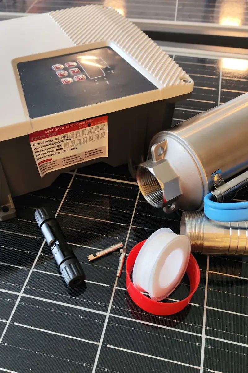 300 Volt 2200 Watt Maks 175 Metre 6 Ton Serisi 4 Inch Fanlı Sürücülü Su Bittiğinde Durma Özelliğine Sahip Dc Dalgıç Pompa-detail