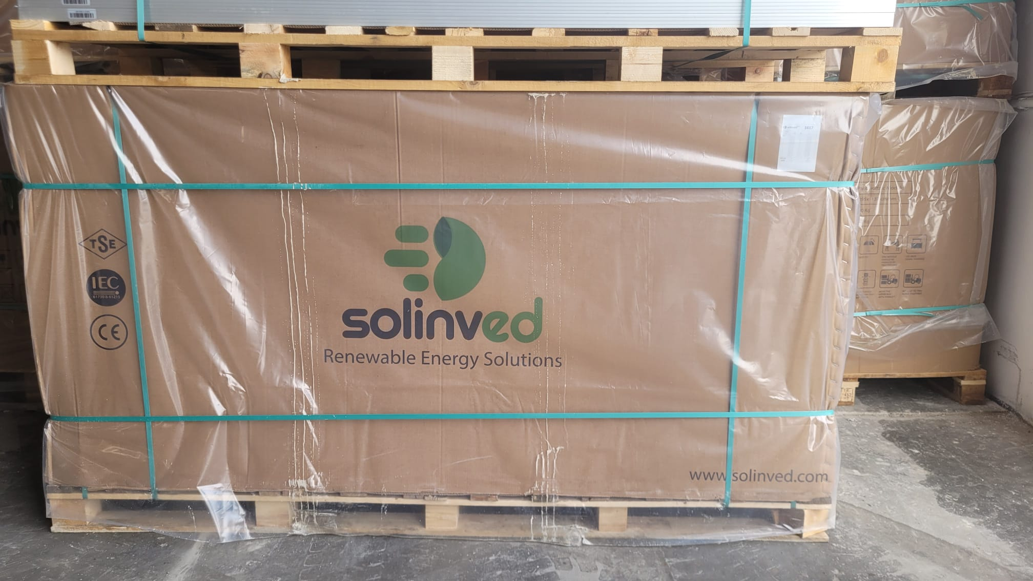 Solinved 610w Bifacial ( Çift Yönlü) A Class Güneş Paneli Topcon.